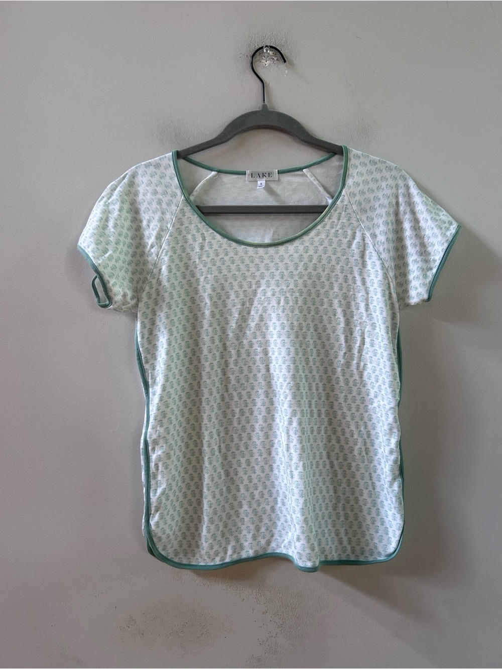 Lake Pajama top in Boxwood Posy small